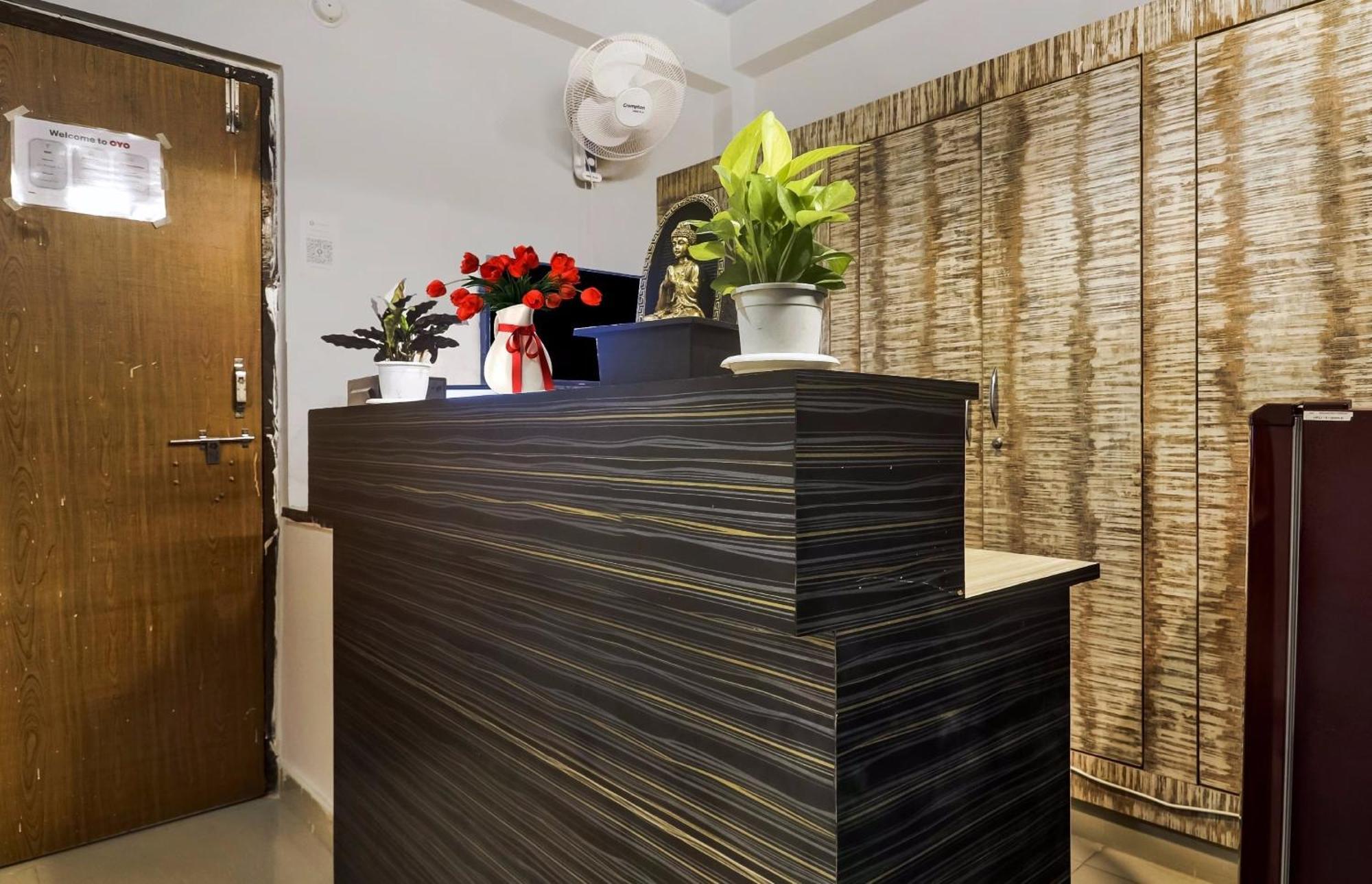 Отель Super Townhouse Rcc Blizz Kondapur  Экстерьер фото