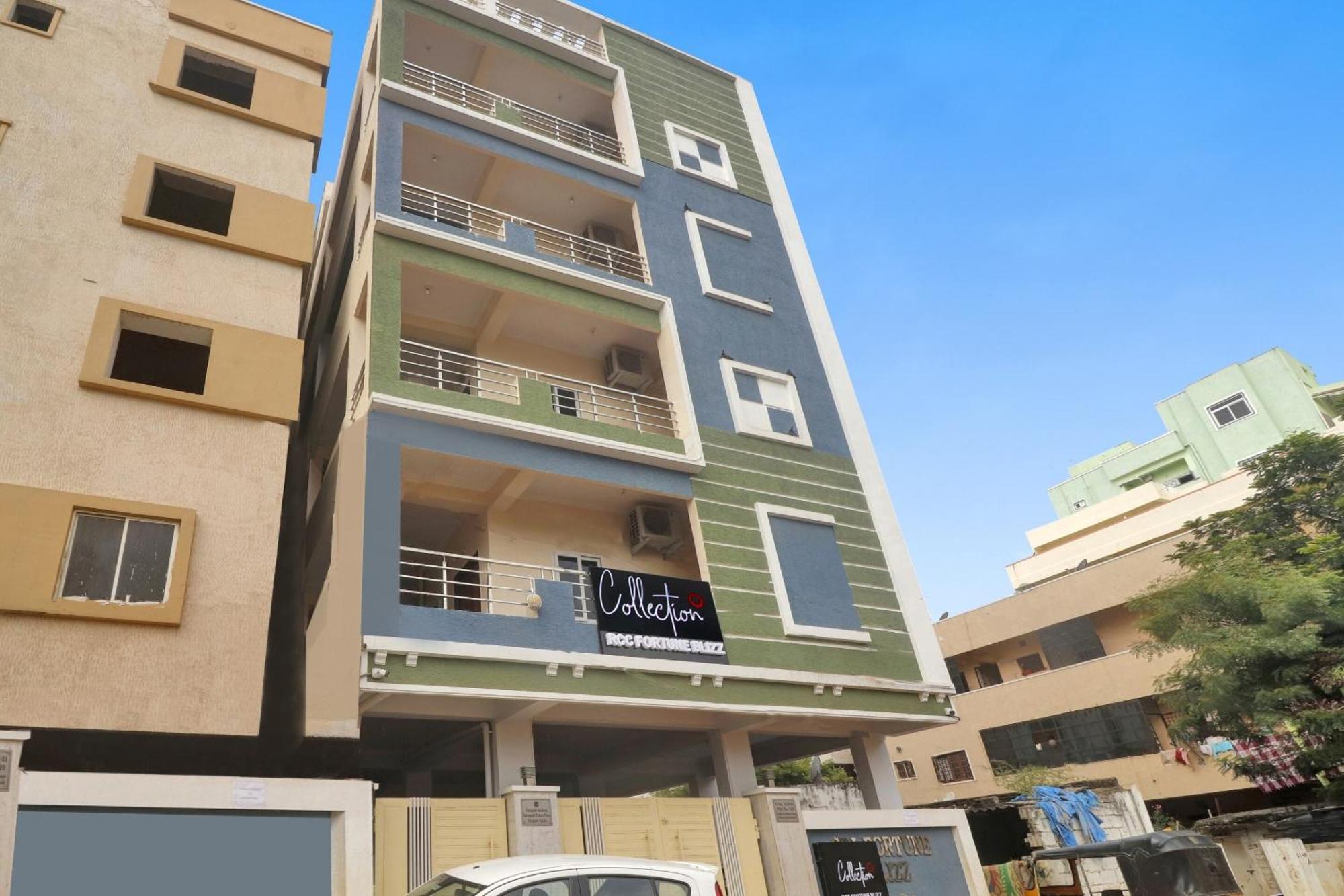 Отель Super Townhouse Rcc Blizz Kondapur  Экстерьер фото